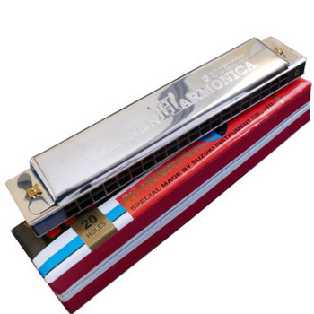 SUZUKI W-20 harmonijka tremolo